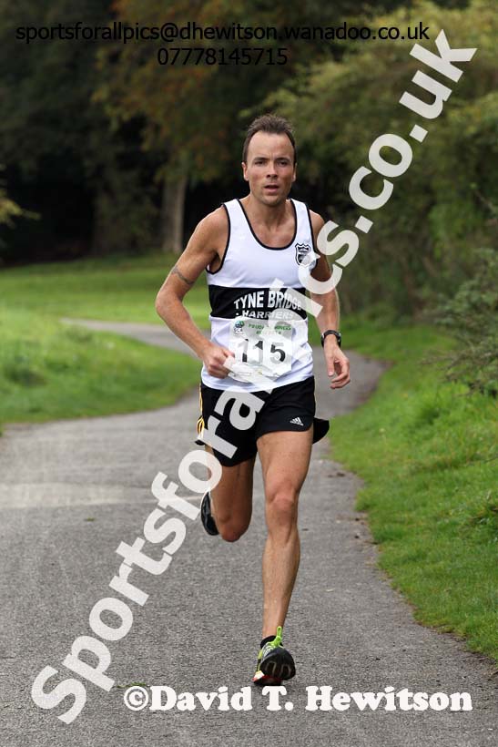 Finish of the Prudhoe Miners Run. Photo: David T. Hewitson/Sports for All Pics